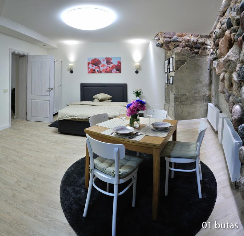 Six Apartment Simona Wilna Exterior foto