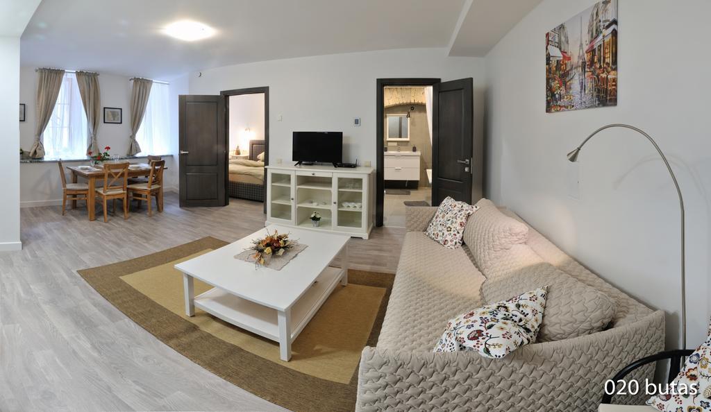 Six Apartment Simona Wilna Exterior foto
