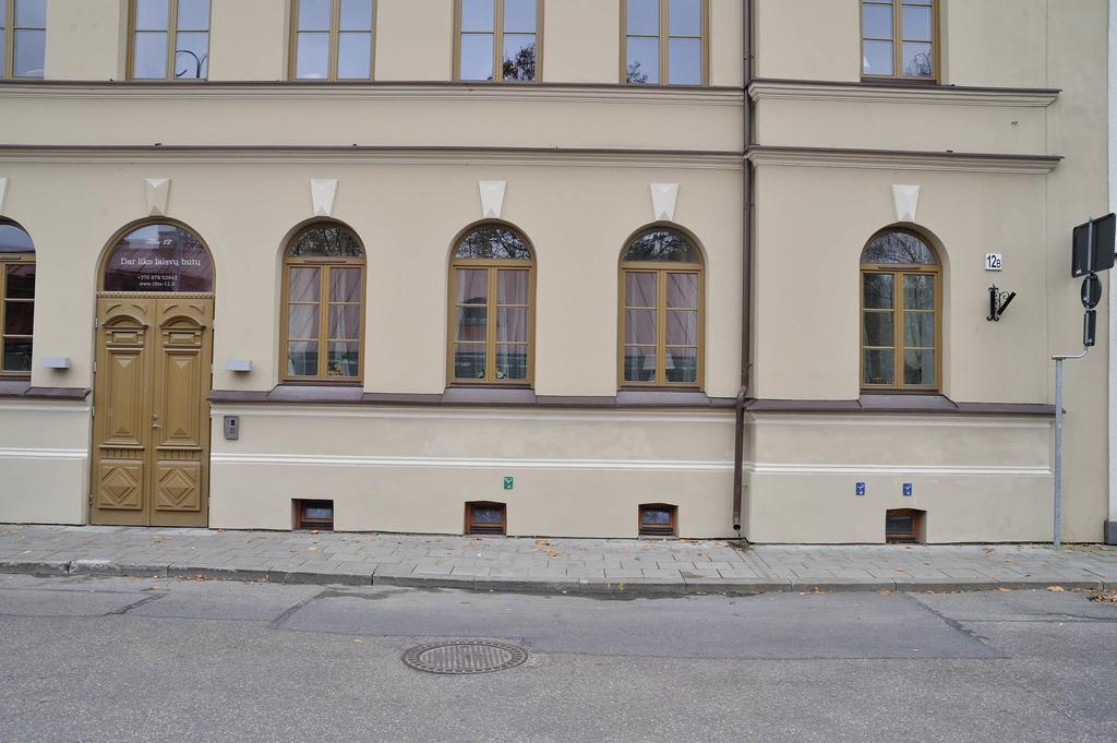 Six Apartment Simona Wilna Exterior foto